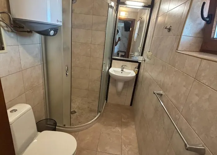 за гости - 1 *