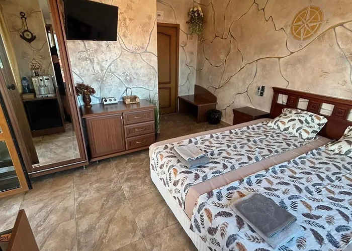 Апартамент за гости - 1 Созопол