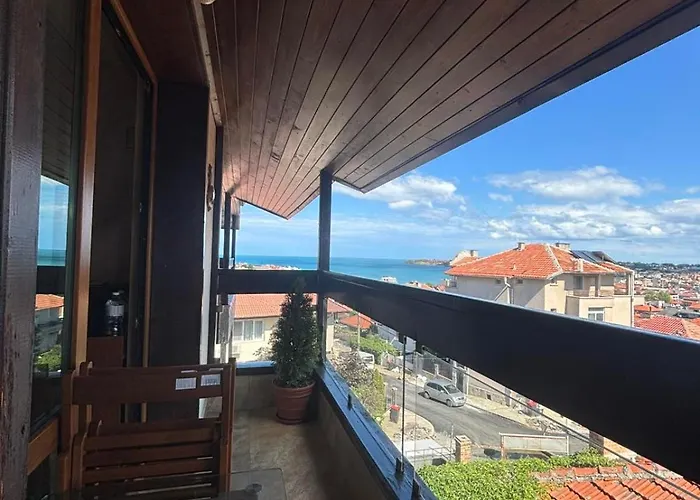 Апартамент за гости - 1 Созопол